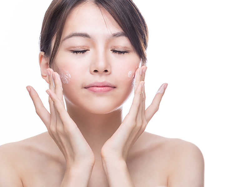 Cách sử dụng vitamin B5 cho da thuần dưỡng mỗi ngày. (Ảnh: Sưu tầm Internet)