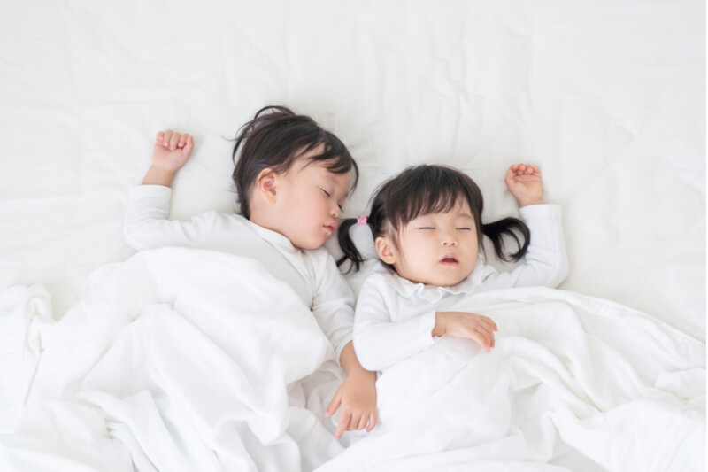 Bí quyết giúp trẻ 2 tuổi ngủ ngon. (Ảnh: Sưu tầm Internet)