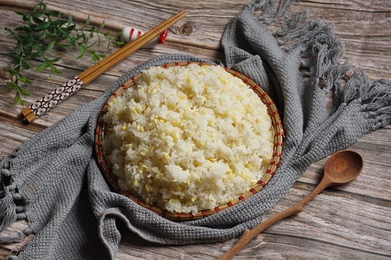 Mới sinh mổ phụ nữ không nên ngay lập tức ăn đồ nếp. (Ảnh: Sưu tầm Internet)