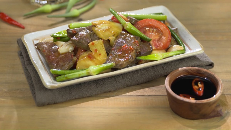 Gan bò xào tỏi. (Ảnh: Sưu tầm Internet)