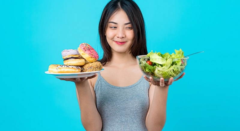 Cân bằng giữa năng lượng ăn vào và năng lượng tiêu hao. (Ảnh: Sưu tầm Internet)