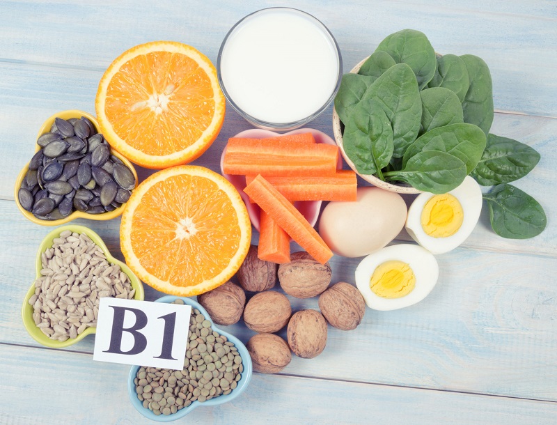 Những lưu ý trước khi sử dụng thực phẩm bổ sung vitamin B1. (Ảnh: Sưu tầm Internet)