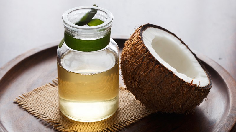 Dầu dừa hỗ trợ hiệu quả trong quá trình chữa trị bệnh đái tháo đường. (Ảnh: Sưu tầm Internet)