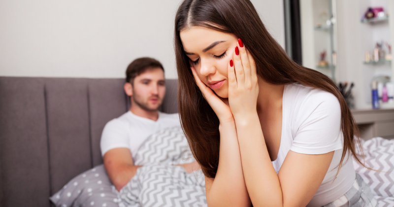 Vết rách hoặc cắt ở tầng sinh môn chưa lành là một trong những nguyên nhân khiến các mẹ bị đau rát khi quan hệ  (Ảnh: Sưu tầm Internet)