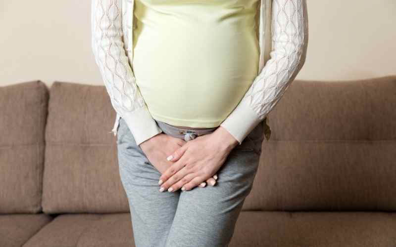 Bà bầu tháng cuối bị táo bón. (Ảnh: Sưu tầm internet)