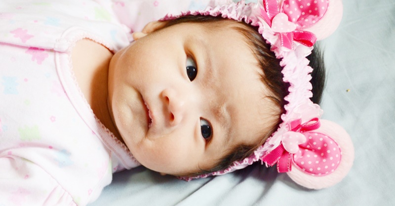 Bé gái 4 tháng cân nặng bao nhiêu phụ thuộc vào sức khỏe khi mẹ mang thai. (Ảnh: Shutterstock)