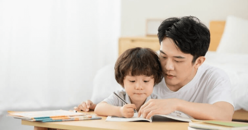 Lợi ích của việc giáo dục tiếng Anh sớm cho trẻ. (Ảnh: Sưu tầm Internet)