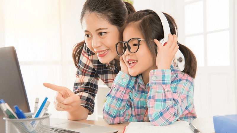 Nên cho bé 6 tuổi học tiếng Anh ở đâu? (Ảnh: Sưu tầm Internet)