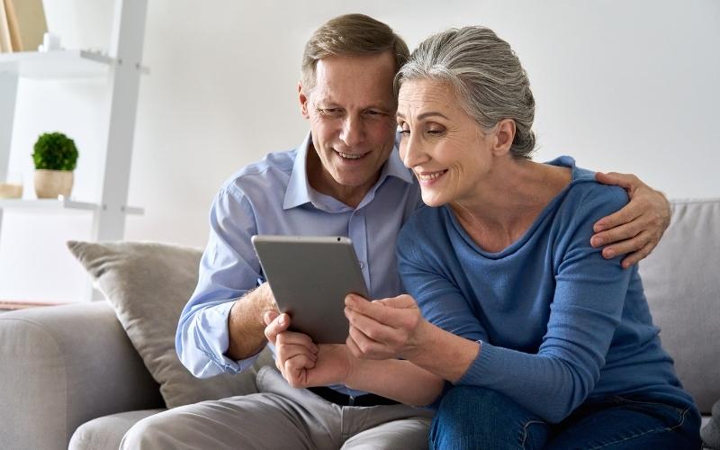 Nhu cầu tình dục ở đàn ông tuổi 70. (Ảnh: Sưu tầm Internet)