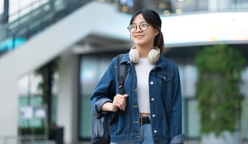 Từ vựng tiếng Anh trong lời chúc con gái đi du học. (Ảnh: Sưu tầm Internet)