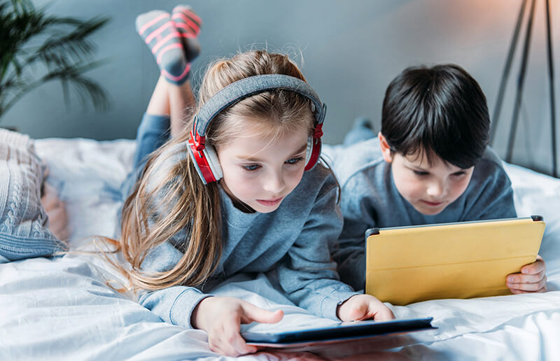 Trẻ học toán kết hợp với tiếng Anh sẽ phát huy được khả năng tiếp nhận ngôn ngữ và nâng cao tư duy. (Ảnh: Sưu tầm Internet)