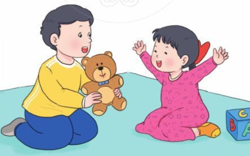 Việc anh chị có thể làm cho em là trông em, chơi với em. (Ảnh: Sưu tầm Internet)