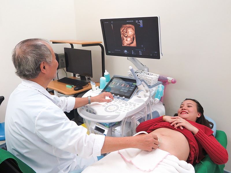 Những dấu hiệu mẹ cần đến gặp bác sĩ. (Ảnh: Sưu tầm Internet)