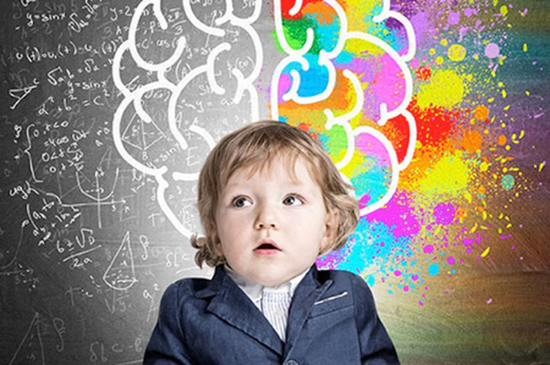 Truyện thai giáo giúp bé thông minh. (Ảnh: Sưu tầm Internet)