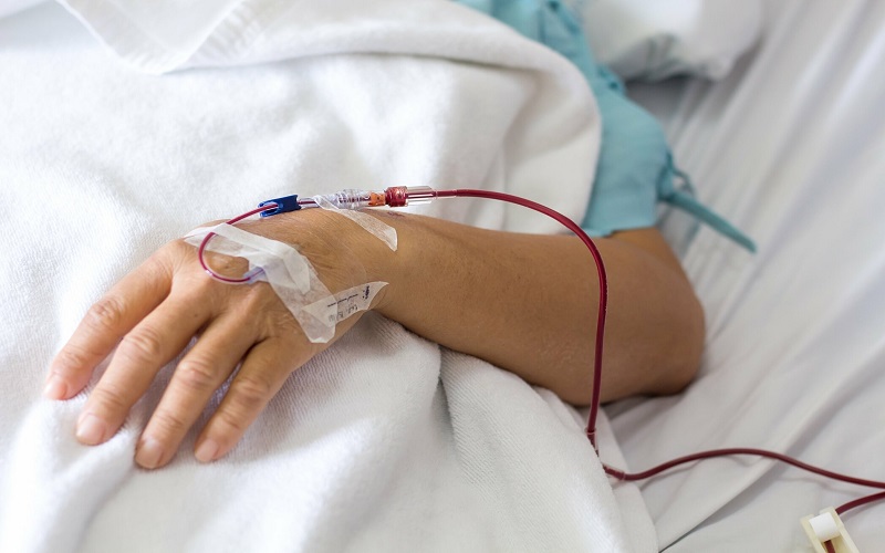 Tiến hành đánh giá và xử trí ban đầu khi sản phụ bị băng huyết (Ảnh: Sưu tầm Internet)