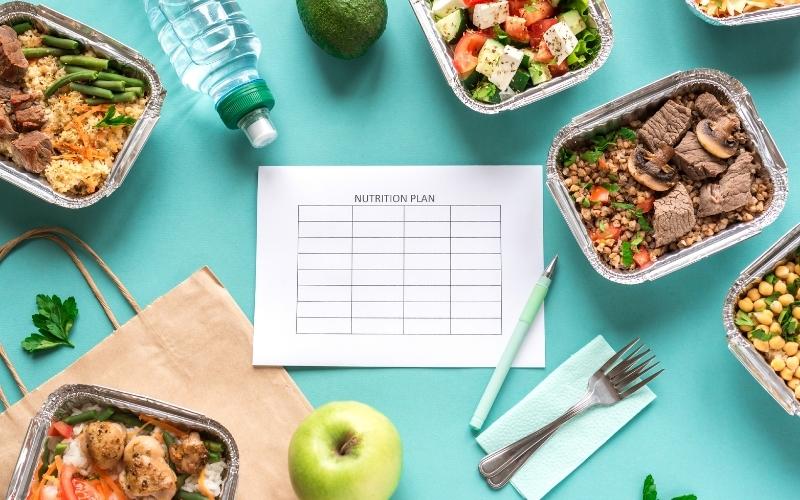 Xây dựng chế độ dinh dưỡng cân đối. (Ảnh: Sưu tầm Internet)