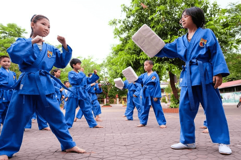 Học võ có khó không? (Ảnh: Sưu tầm Internet)