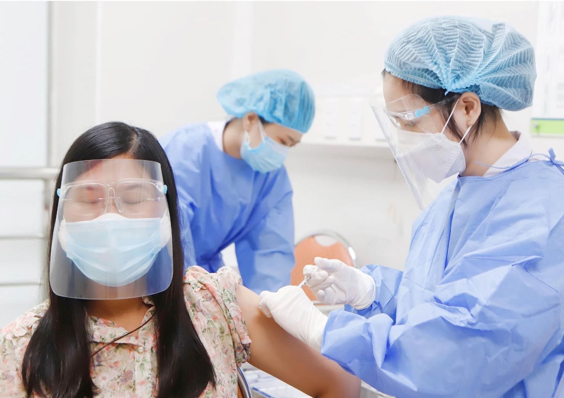 Những lưu ý khi tiêm phòng uốn ván bà bầu. (Ảnh: Sưu tầm Internet)