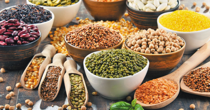 Ngũ cốc còn có khả năng giúp các mẹ ổn định lượng cholesterol và lượng đường trong máu (Ảnh sưu tầm Internet)