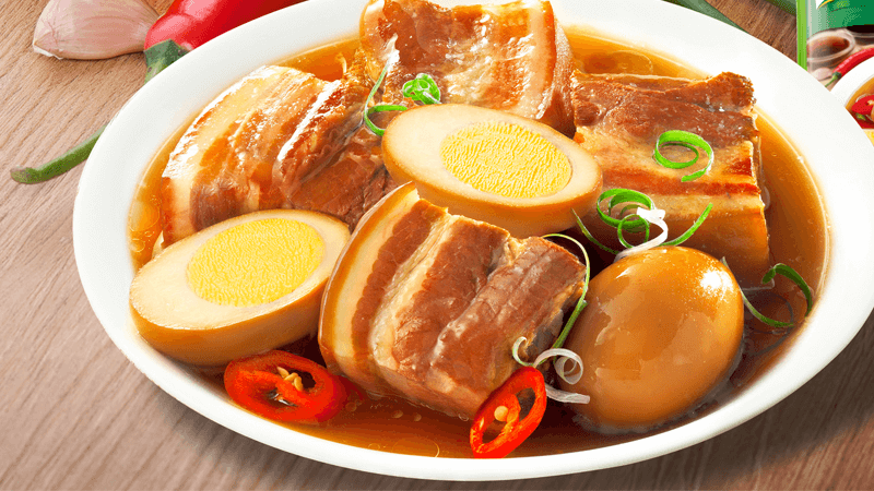 Thịt kho nước dừa. (Ảnh: Sưu tầm Internet)