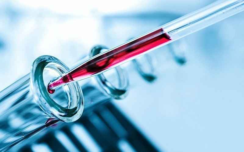 Xét nghiệm máu xác định có thai. (Ảnh: Sưu tầm Internet)