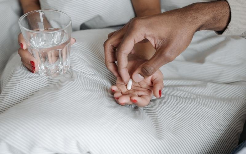 Điều trị rứt điểm c&aacute;c bệnh li&ecirc;n quan đến sức khỏe thai kỳ. (Ảnh: Sưu tầm Internet)