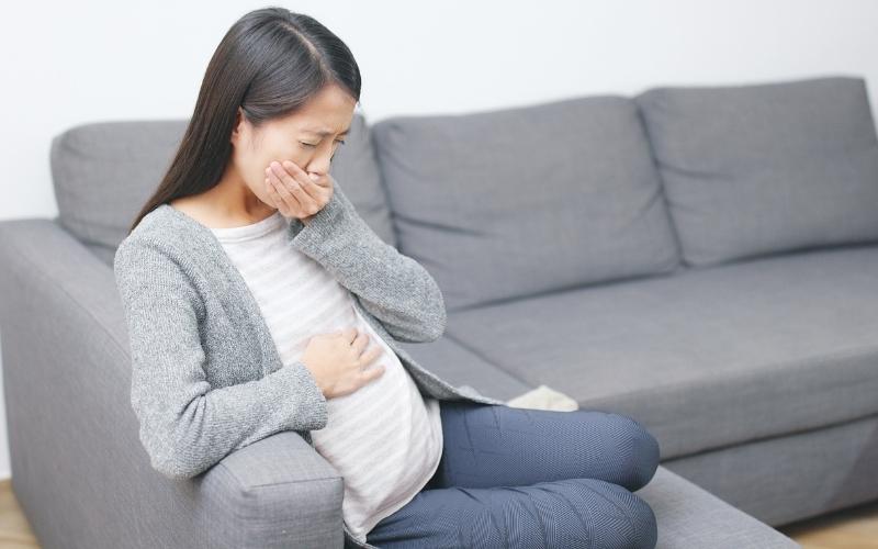 Phần lớn phụ nữ mang thai 7 tuần có cảm giác buồn nôn. (Ảnh: Sưu tầm Internet)