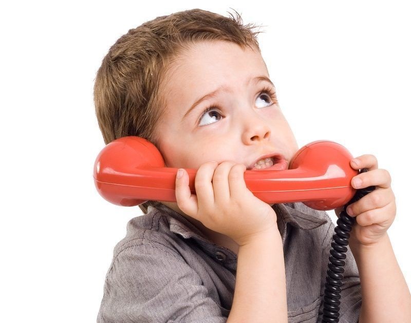 Những trò chơi có thể giúp con phát triển ngôn ngữ bố mẹ nên biết (Ảnh: Sưu tầm internet)