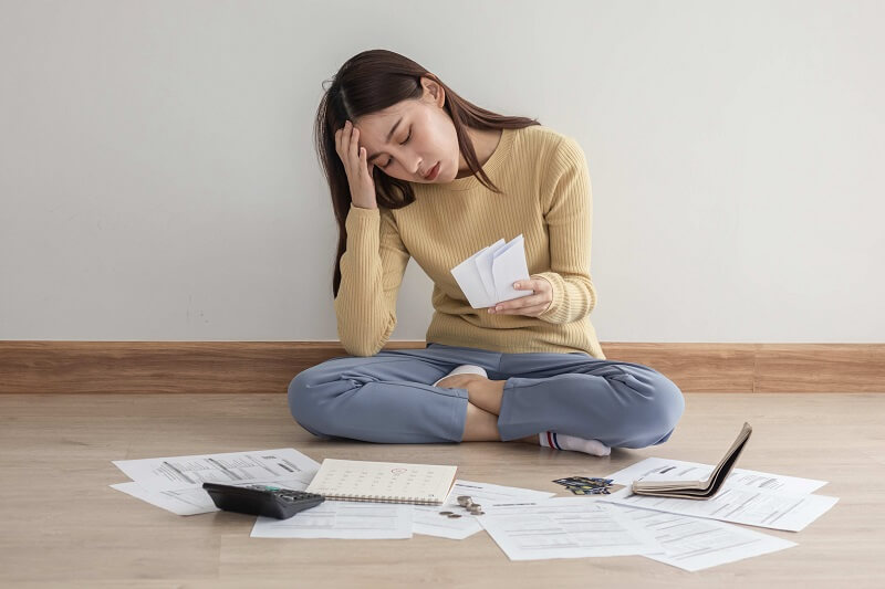 Mệt mỏi và căng thẳng tăng cao khi đối diện với áp lực cuộc sống. (Ảnh: Sưu tầm Internet)