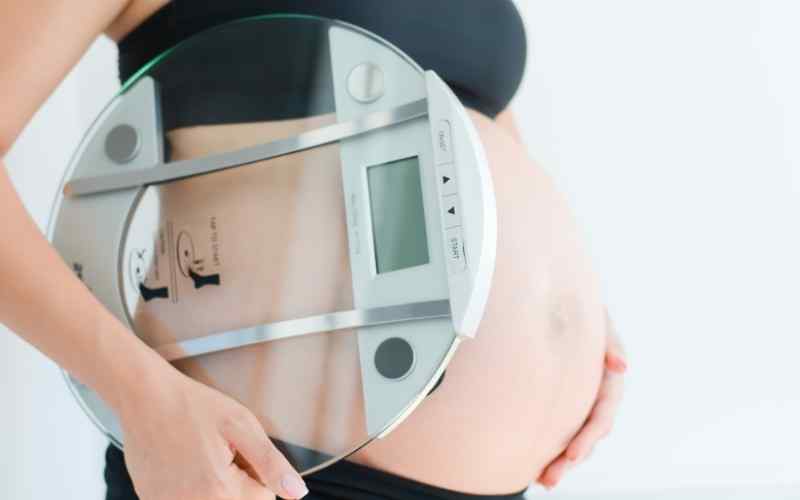 Bà bầu tháng thứ 8 cần tăng khoảng 450 - 500 gram. (Ảnh: Sưu tầm Internet)