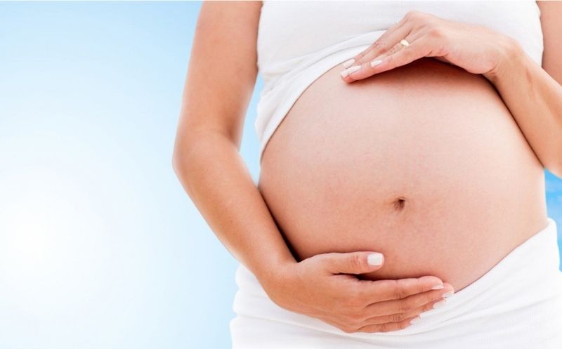 Đặc điểm thể chất và xã hội, tuổi tác, rối loạn của người mẹ,...có thể gây ra biến chứng thai sản. (Ảnh: Sưu tầm Internet)