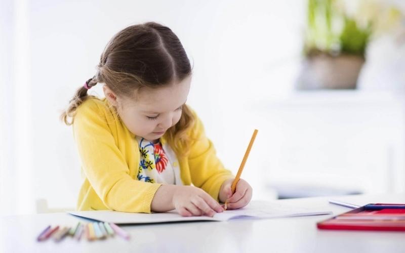 Các giai đoạn học viết cho trẻ dưới 5 tuổi. (Ảnh: Sưu tầm Internet)