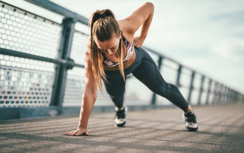 Tập gym có nhiều lợi ích. (Ảnh: Sưu tầm Internet)