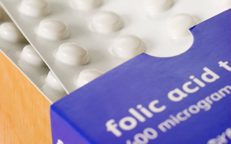 Bổ sung axit folic phòng tránh nguy cơ thai nhi bị dị tật. (Ảnh: Sưu tầm Internet)