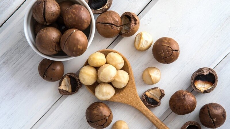 Cách rang hoặc nướng hạt macca. (Ảnh: Sưu tầm Internet)