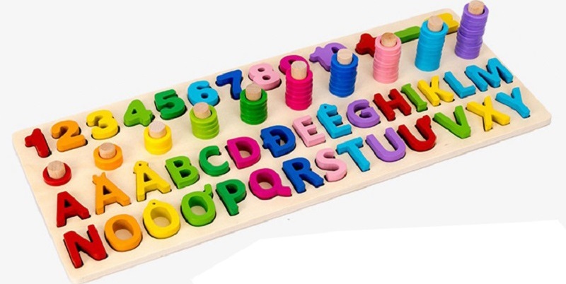 Những tiêu chí để lựa chọn đồ chơi học chữ an toàn, hiệu quả. (Ảnh: Sưu tầm internet)