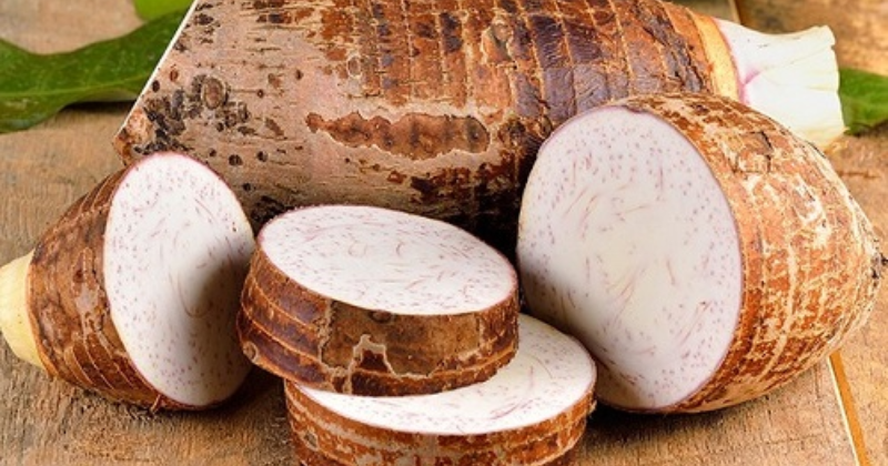 Khoai môn cung cấp nhiều chất bổ dưỡng cho các mẹ sau sinh (Ảnh: Sưu tầm Internet)