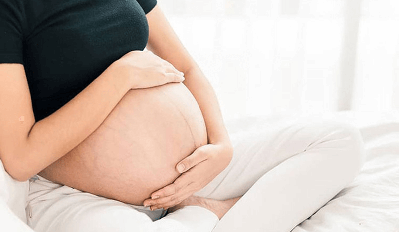 Đau dạ dày gây thiếu hụt dinh dưỡng cho mẹ và thai nhi. (Ảnh: Sưu tầm Internet)