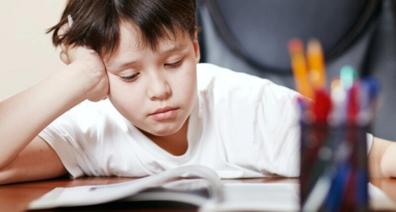 Bé cảm thấy rất khó hiểu khi xem đề bài (Nguồn ảnh: Sưu tầm internet)