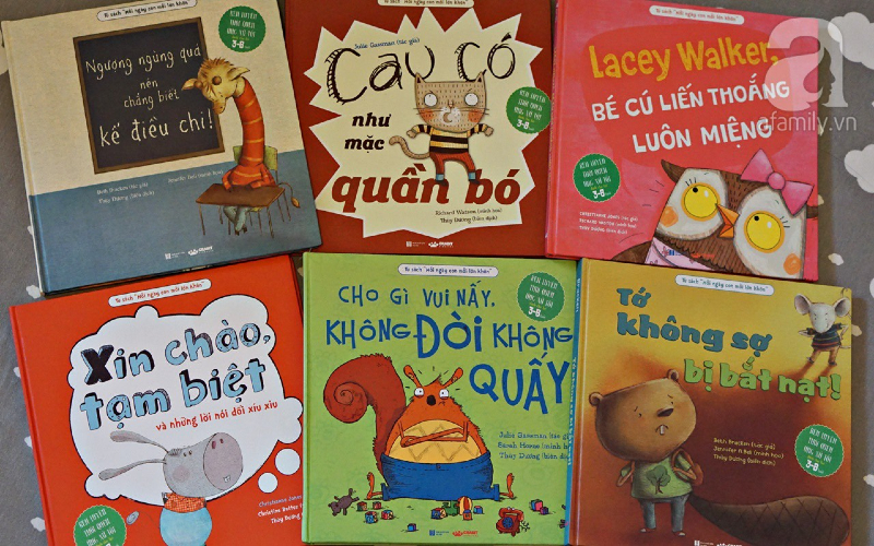 Mẹ nên đọc đa dạng thể loại truyện khi thai giáo thính giác cho bé. (Ảnh: Sưu tầm Internet)