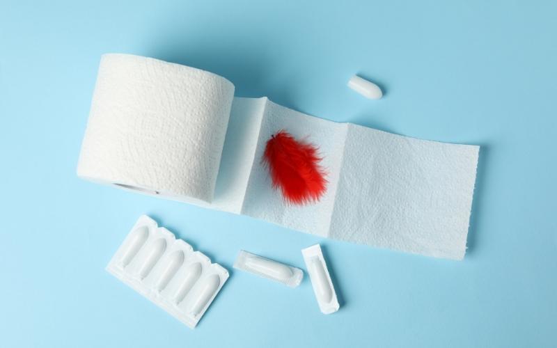 Cẩn trọng khi phát hiện âm đạo chảy máu bất thường. (Ảnh: Sưu tầm Internet)