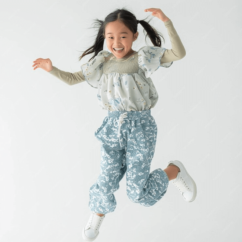 Mùa hè là thời điểm lý tưởng để nghe nhạc tiếng Anh. (Ảnh: Sưu tầm Internet)