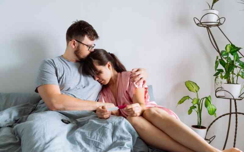 Bà bầu một tháng đầu cần tránh các cảm xúc tiêu cực. (Ảnh: Sưu tầm Internet)