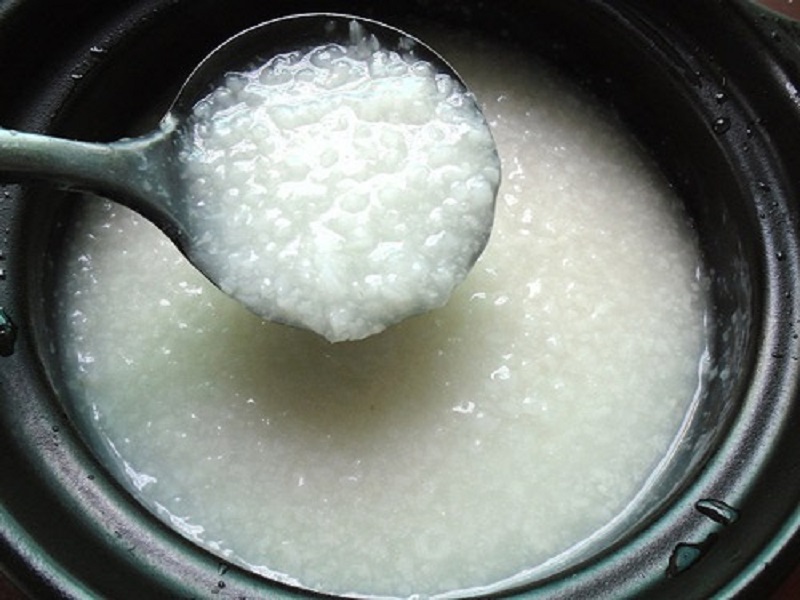 Cháo ăn dặm kiểu Nhật nấu từ cơm (Ảnh: Sưu tầm Internet)