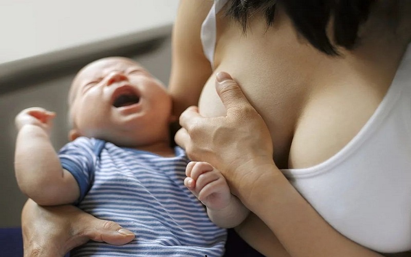 Phì đại tuyến vú là tình trạng ngực có kích thước to quá mức (Ảnh: Sưu tầm Internet)