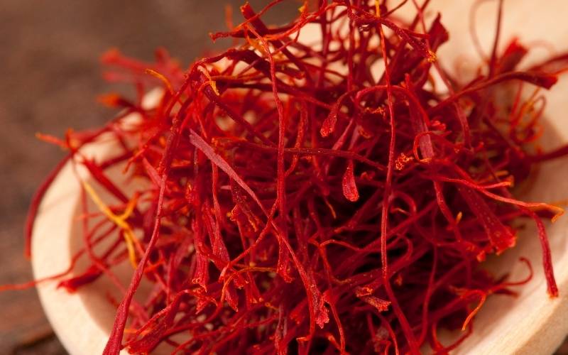 Mẹ bầu 3 tháng đầu không nên uống saffron. (Ảnh: Sưu tầm Internet)