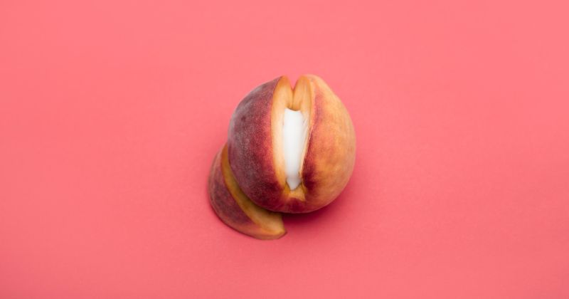 Dịch nhầy từ cung có màu trắng đục. (Ảnh: Sưu tầm Internet)