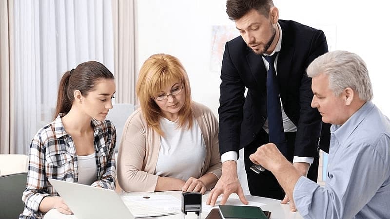 Luôn ưu tiên gia đình trong lịch trình. (Ảnh: Sưu tầm Internet)