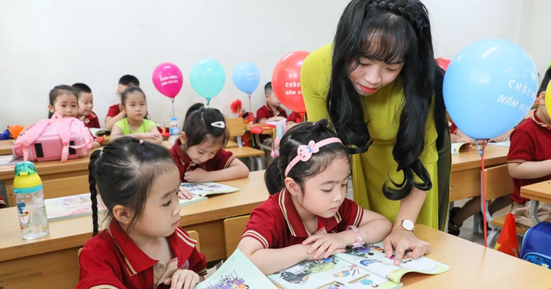 Thời gian làm việc của giáo viên các cấp thường là 42 tuần cho tất cả hoạt động. (Ảnh: Sưu tầm Internet)