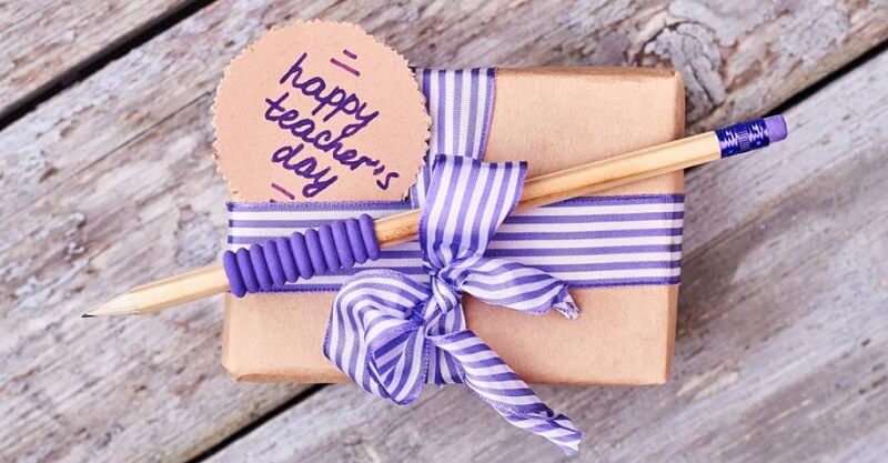 Các món quà 20/11 tặng cô giáo cực ý nghĩa. (Ảnh: Sưu tầm Internet)